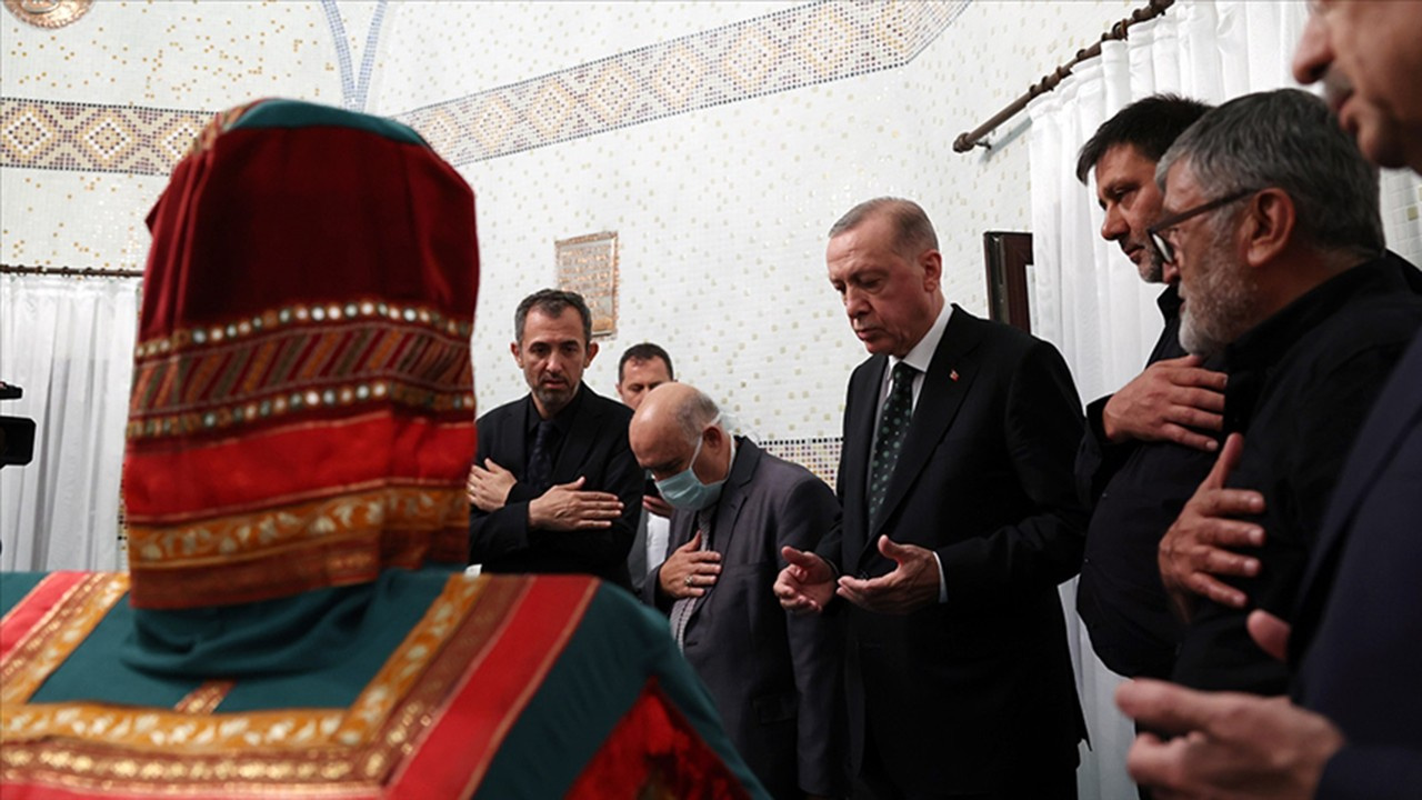Cumhurbaşkanı Erdoğan, muharrem iftarına katıldı