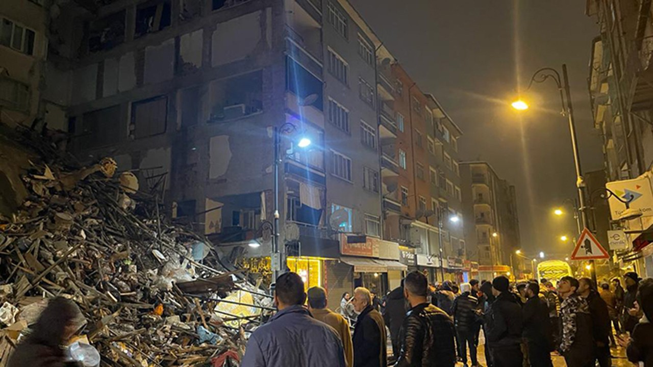 Gaziantep ve Malatya'daki depremde son durum