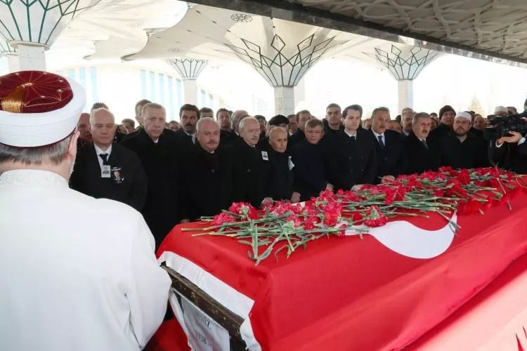 Deniz Baykal cenaze töreni görüntüleri - Sayfa 34