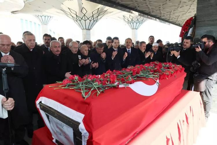 Deniz Baykal cenaze töreni görüntüleri - Sayfa 33