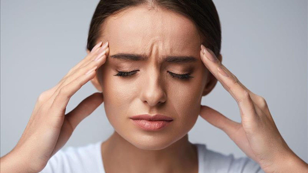 Ramazanda baş ağrısı neden olur? Baş ağrısı nedenleri nelerdir?