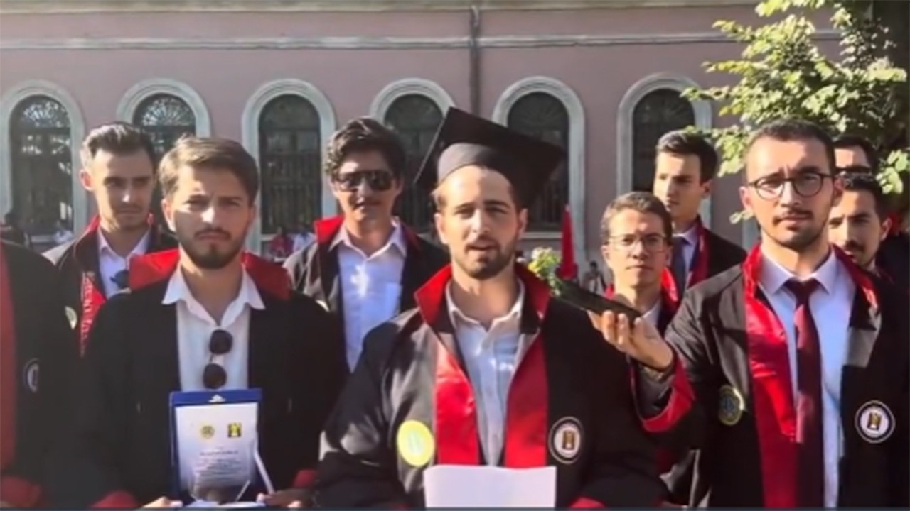 İÜ'den Muhammed Emin Ay olayına inceleme