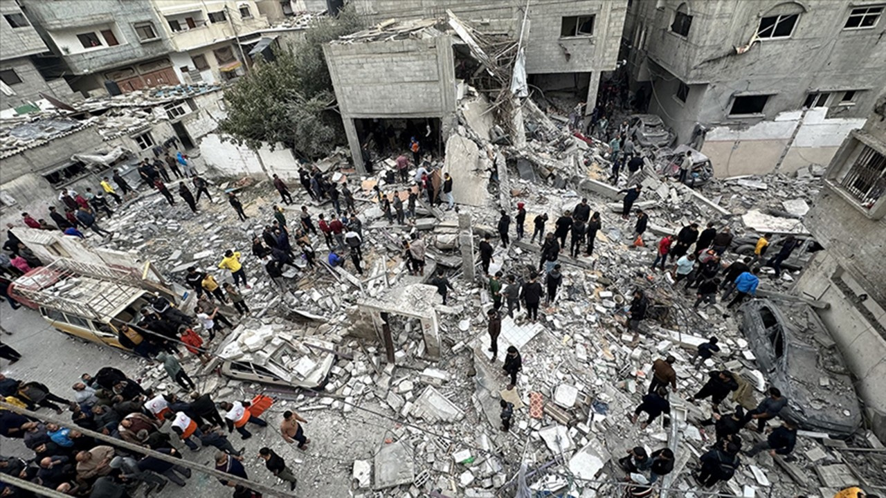 Gazze'de can kaybı 14 bin 854'e yükseldi