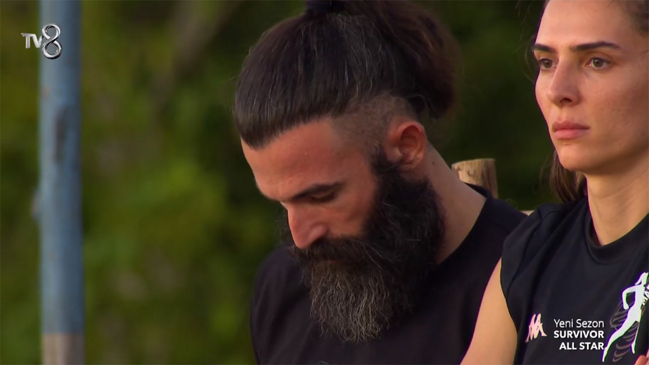 Survivor'da kavga! Turabi diskalifiye mi oldu? Turabi ile Poyraz neden kavga etti?