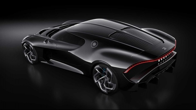 Dünyanın en pahalı otomobili Bugatti La Voiture Noire (16.5 milyon euro) - Sayfa 3