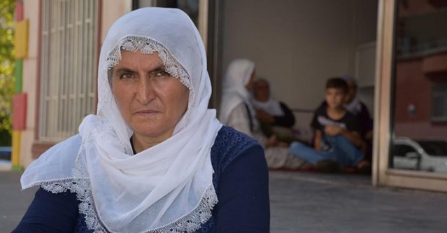 Diyarbakır Anneleri'nin evlat nöbeti 100. Günü'nde - Sayfa 1