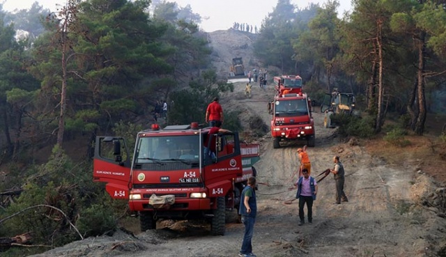Bolu'daki orman yangını söndürülemiyor - Sayfa 2