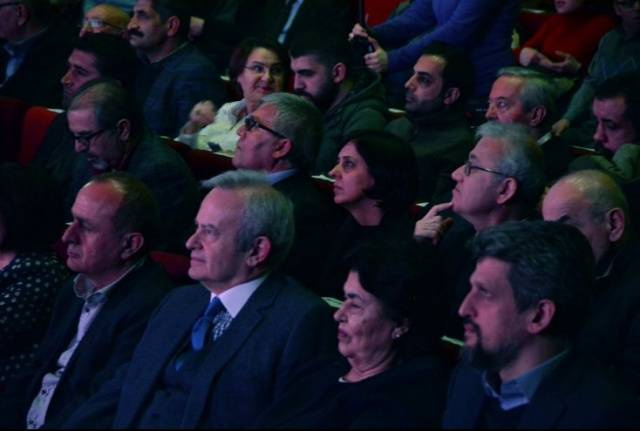 CHP ve HDP milletvekilleri DİSK'in 'Hayır' şovunda birleşti - Sayfa 3