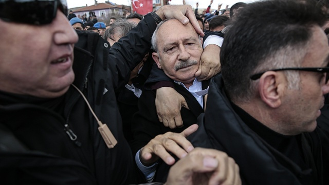 Kılıçdaroğlu'na saldırı görüntüleri - Sayfa 9