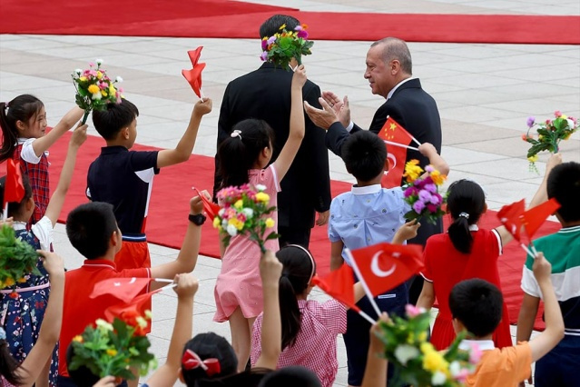 Cumhurbaşkanı Erdoğan Çin'de böyle karşılandı - Sayfa 1