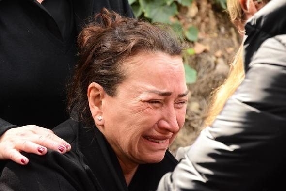 Demet Akbağ'ın acı günü - Sayfa 14