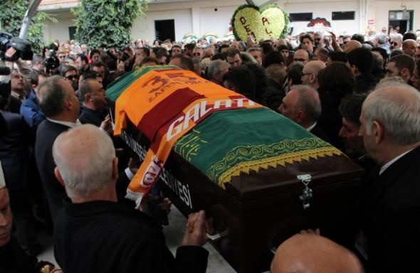 Demet Akbağ'ın acı günü - Sayfa 19