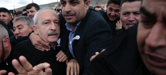 Kılıçdaroğlu'na saldırı görüntüleri - Sayfa 7