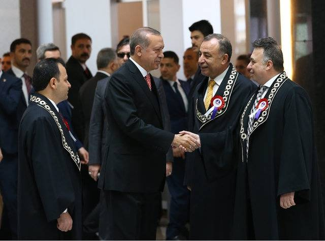 Erdoğan ile Kılıçdaroğlu tokalaştı - Sayfa 3
