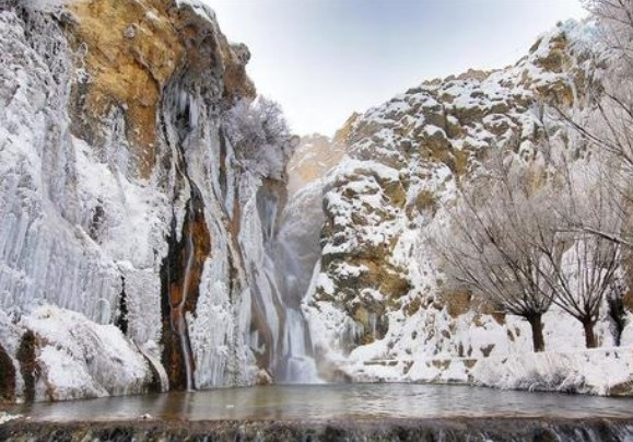 Türkiye'nin en güzel şelalesi buz tuttu! Tabloları aratmayan manzaralar - Sayfa 4