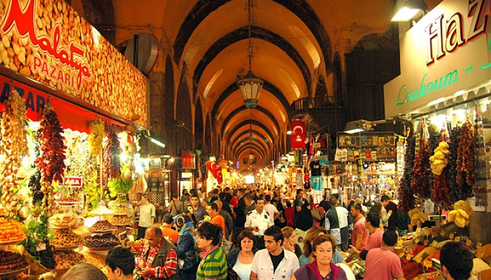 İstanbul'da çarşı-pazar ramazana hazır
