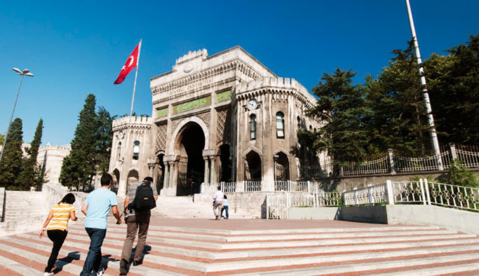 İstanbul Üniversitesi öğrencilerine 'güvenlik' uyarısı