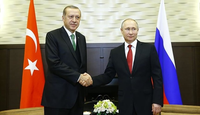 Erdoğan Rus askerleri ve PKK'nın fotoğraflarını Putin'in önüne koydu