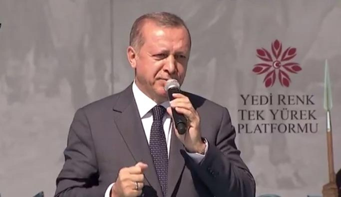 Cumhurbaşkanı Erdoğan Malazgirt Meydanı'nda konuştu