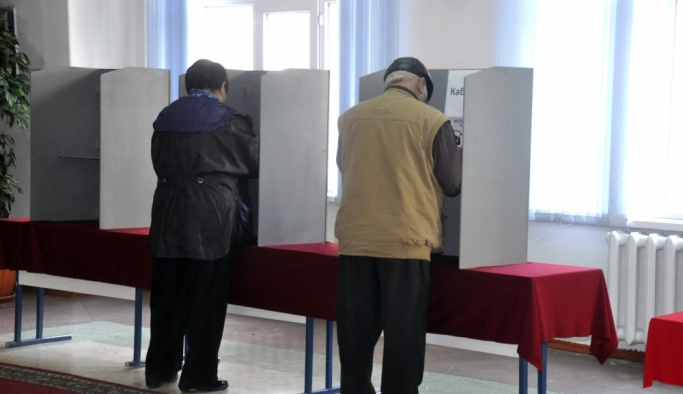 Kırgızistan halkı yeni Cumhurbaşkanını seçiyor