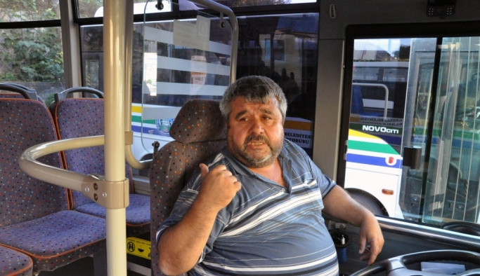 Rahatsızlanan kişi, halk otobüsüyle hastaneye kaldırıldı