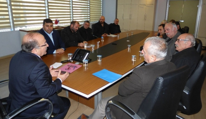 Başkan Gümrükçüoğlu, imar uygulaması yapılan mahallelerin sakinlerinin taleplerini dinledi