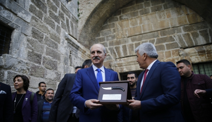 Kültür ve Turizm Bakanı Kurtulmuş, Antalya'da