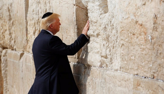 Trump, Kudüs'le ilgili kararını bugün açıklayacak