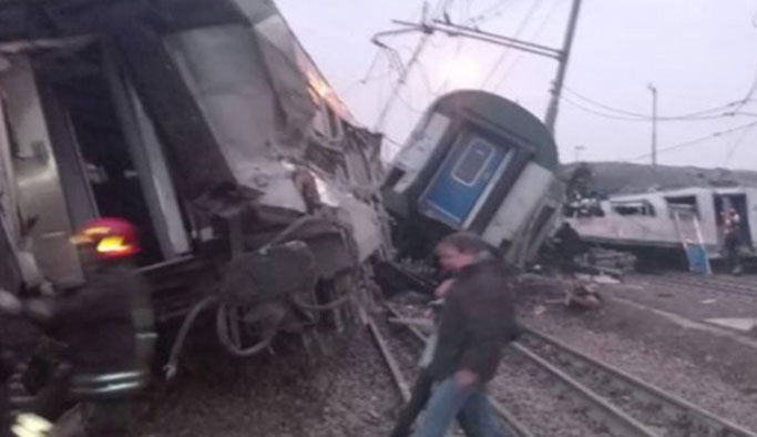 Milano'da tren kazası, ölü ve yaralılar var