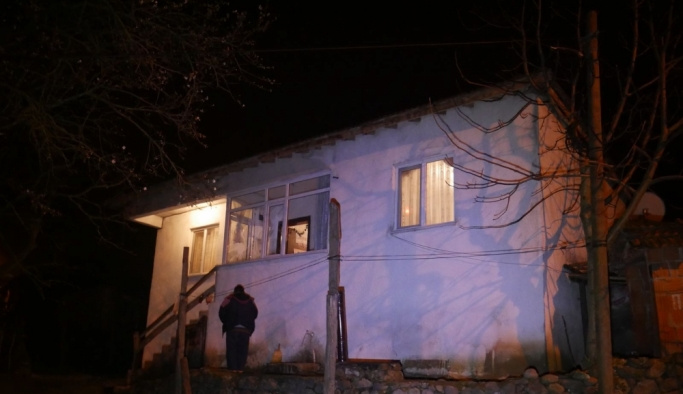 GÜNCELLEME - Sevdiği kızı vermeyen ailenin evini bastı: 3 ölü, 4 yaralı