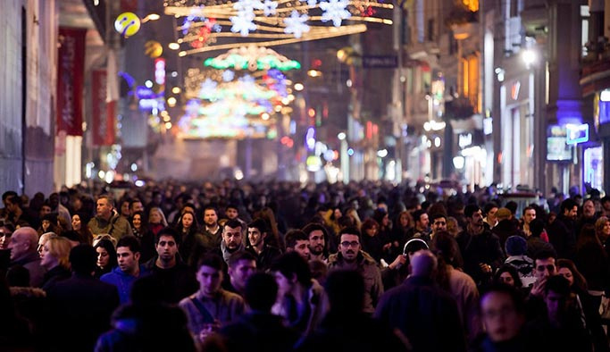 Türkiye nüfusu 2017'de 1 milyon daha arttı