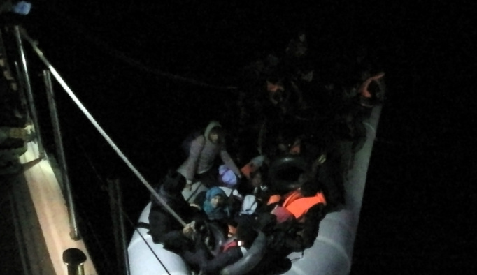 Ege'de son 24 saatte 483 göçmen yakalandı