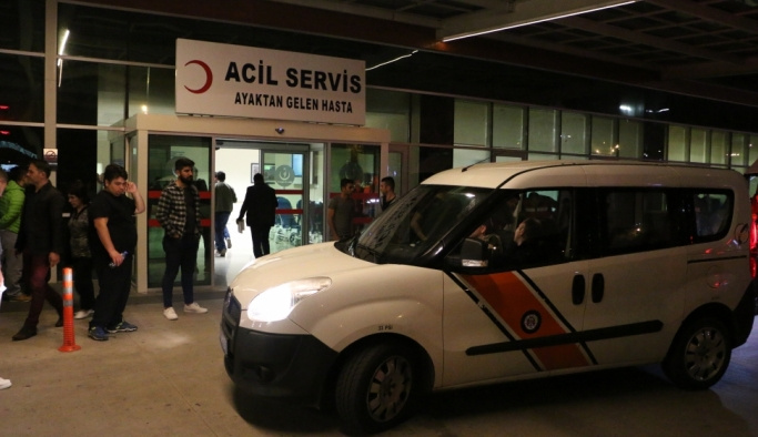 Antalya'da rahatsızlanan askerler hastaneye kaldırıldı