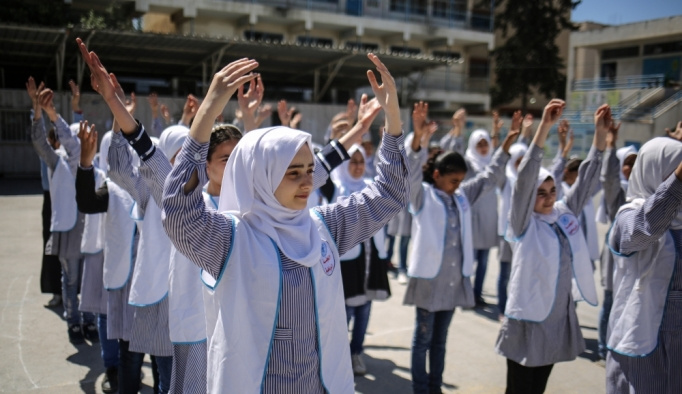 UNRWA'nın hizmetlerinin durması Gazzeli çocukları endişelendiriyor