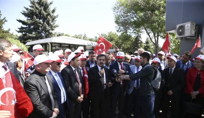 Türkiye Kamu-Sen'den Anıtkabir ziyareti