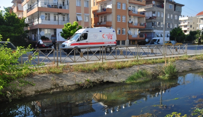 Antalya'da sulama kanalına düşen çocuk kurtarıldı