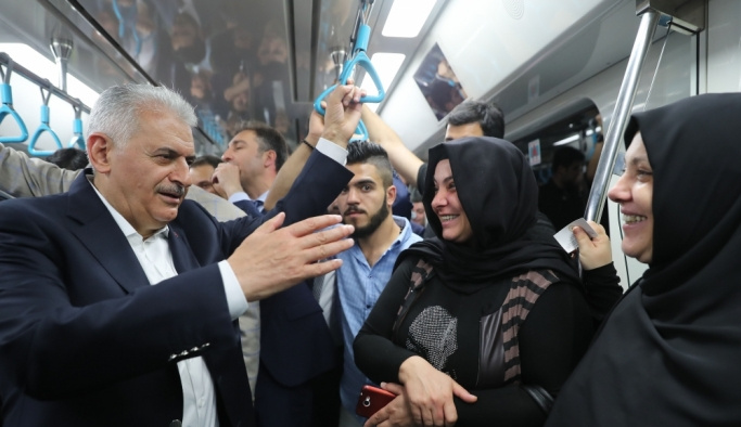 Başbakan Yıldırım'dan İstanbullulara pazar sürprizi