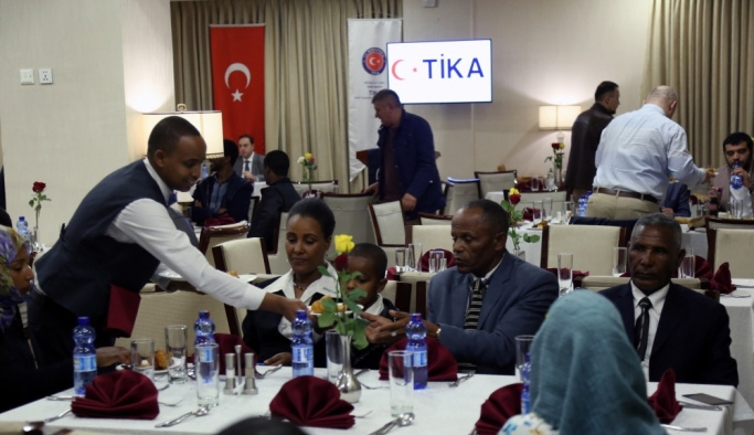 Etiyopya'daki Türk temsilciler TİKA iftarında buluştu