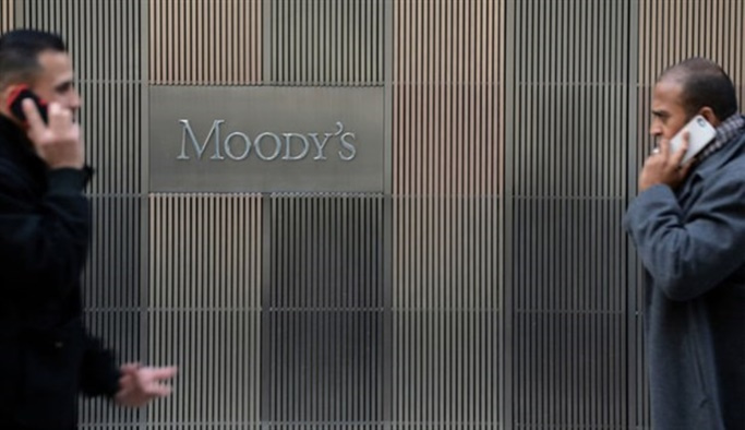 Hükümetten Moody's'in kararına sert tepki
