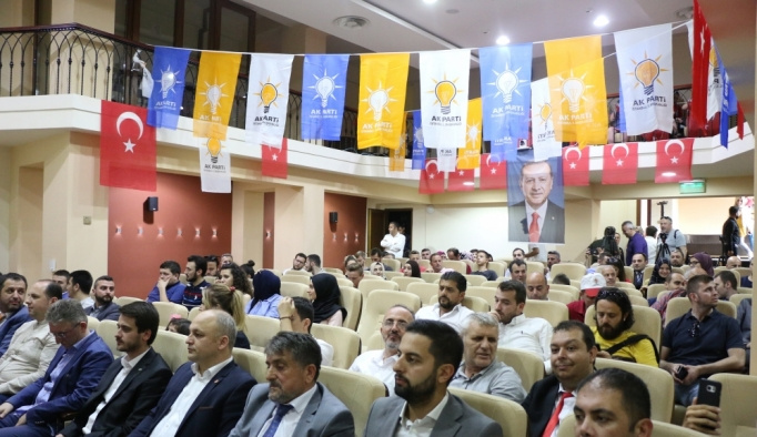 Üsküp'te Cumhurbaşkanı Erdoğan'a destek programı