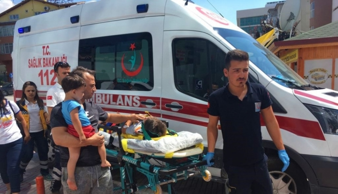 Burdur'da otomobil devrildi: 4 yaralı
