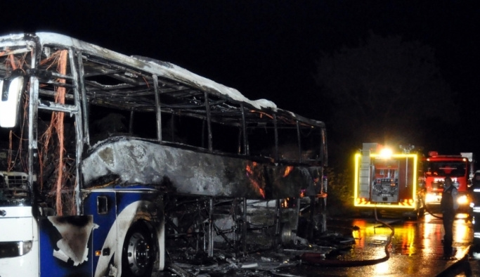 Eskişehir'de yolcu otobüsü yandı