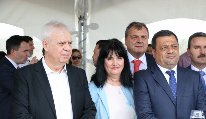 Türk şirketi Makedonya'ya kablo tesisatı üretecek