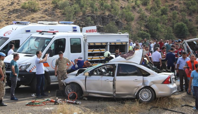 Bingöl'de feci kaza: 6 ölü