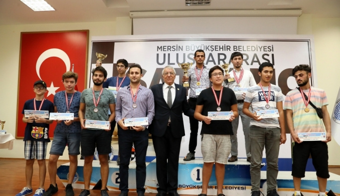 Mersin'deki uluslararası satranç turnuvası sona erdi