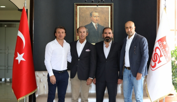 Tolunay Kafkas, Sivasspor'un altyapı tesislerini inceledi