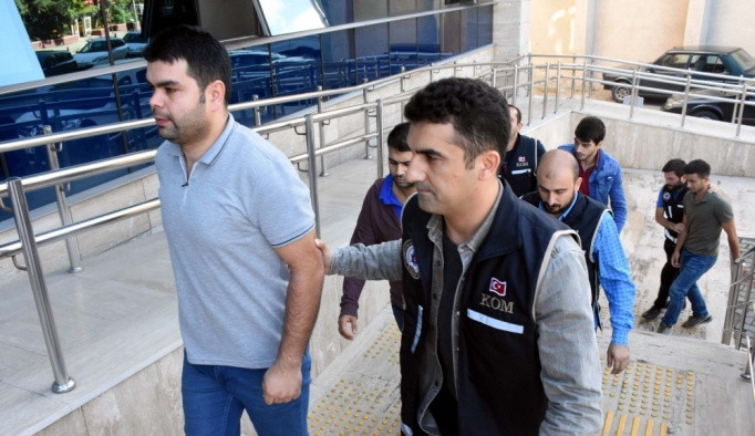 Zonguldak'taki FETÖ'nün "mahrem imamlarına" yönelik operasyon
