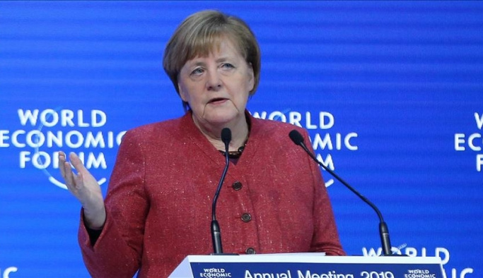 Merkel: Küresel yapı, ancak uzlaşmaya hazırsak çalışabilir