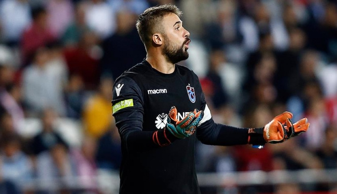 Trabzonspor, Onur Recep Kıvrak ile yollarını ayırdı