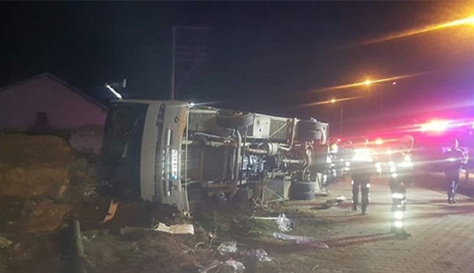 Ankaragücü taraftarını taşıyan otobüs kaza yaptı